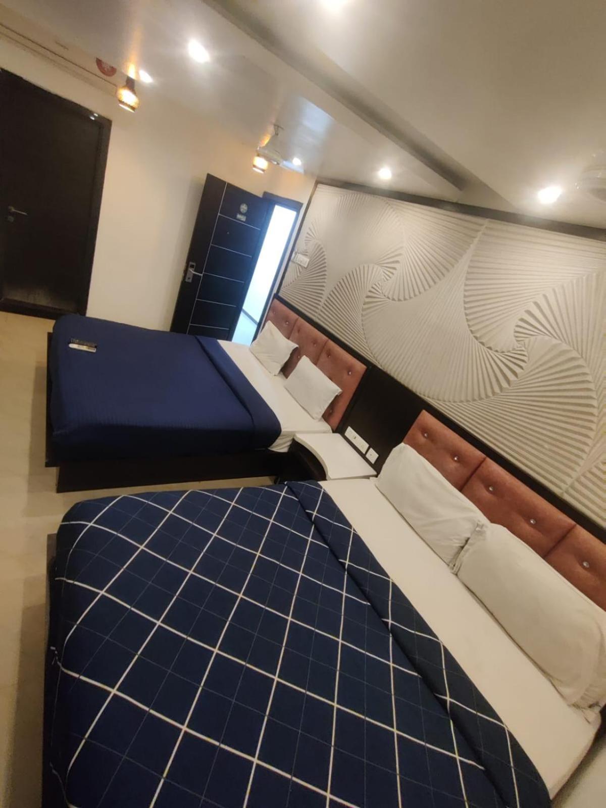 Aayush Residency 3*