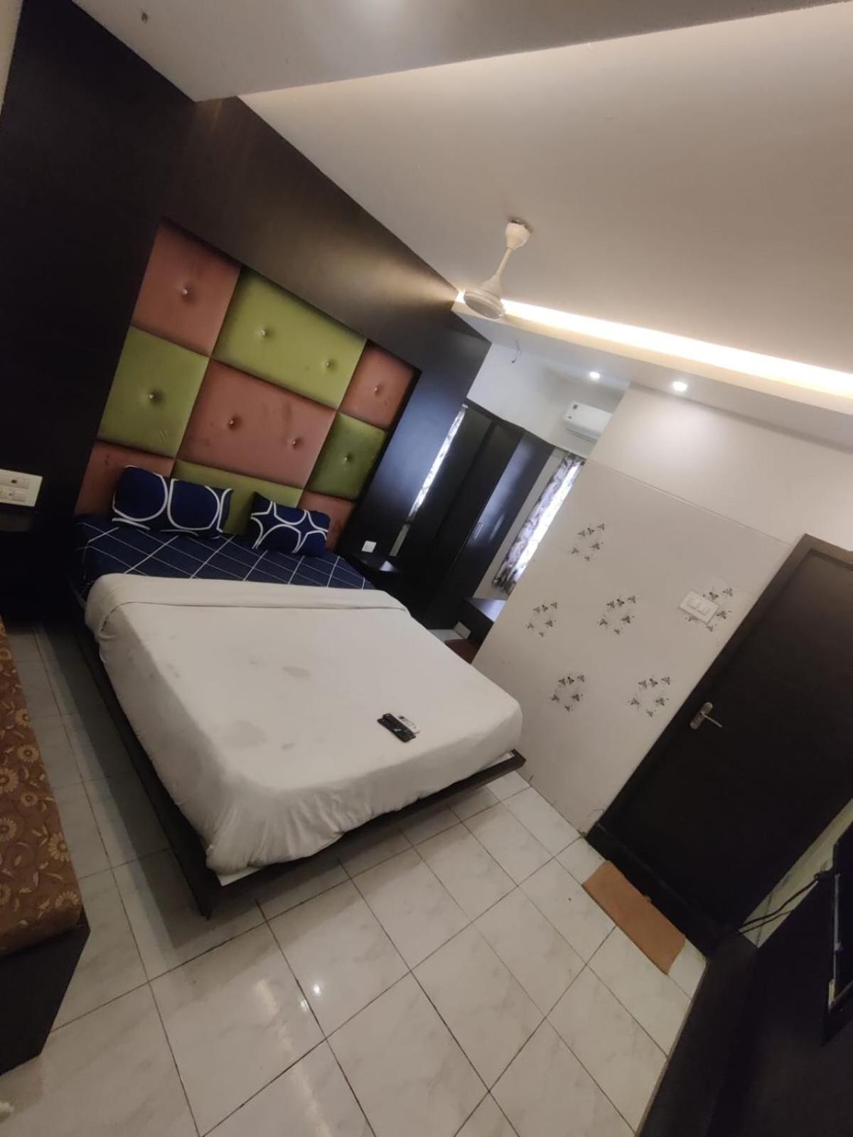 Hotel Aayush Residency
